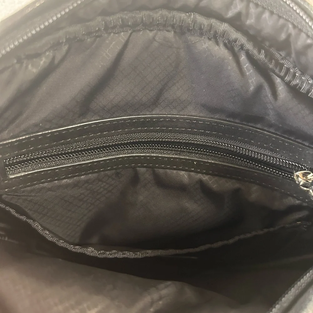 Tumi Black Leather and Suede Men's Messenger Shoulder Bag - Picture 7 of 12